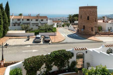 Hermosa Casa Con Terraza E Increibles Vistas Al Mar Y La Montana Nerja Eksteriør bilde
